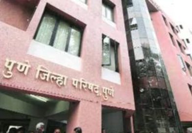 पुरंदर तालुक्यातील खानवडी येथील शाळेबद्दल अधिकृत माहिती नाहीच. मात्र पुरंदर च्या गट शिक्षणाधिकाऱ्याचे निलंबन, जिल्हा परिषदेच्या सीओ चा प्रताप