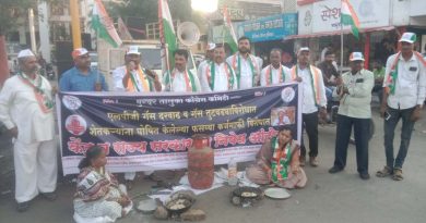 गॅस दरवाढ आणि तुटवड्या विरुद्ध जेजुरीत काँग्रेसचे आंदोलन