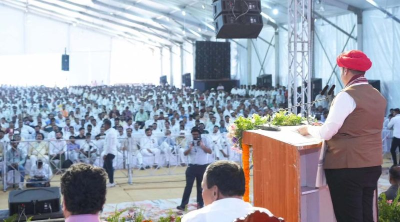 राज्यात म. फुले कौशल्य विकास प्रशिक्षणाची एक हजार केंद्र उभारणार.- मुख्यमंत्री देवेंद्र फडणवीस